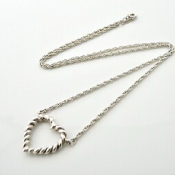 AUTH TIFFANY&CO. Silver 925 Twist Open Heart Pendant...
